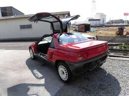 絶版車のAZ-1が入庫いたしました