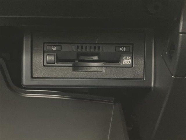 高速道路をスイスイッと通過の『ETC』付き！ETCカードをお持ちでない方は、トヨタETCカードもございますので、ご相談下さいね☆