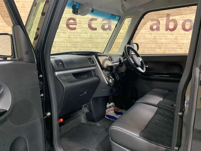 【総在庫500台】届出・登録済未使用車から中古車まで豊富なラインナップを展示中！たくさんの展示車を見て・触れて・試乗してお選び頂けます♪カーセンサー掲載車両以外にも展示しております。