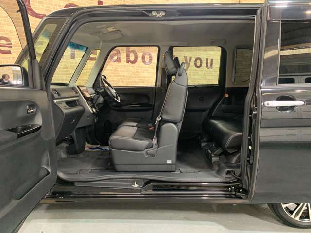 【総在庫500台】届出・登録済未使用車から中古車まで豊富なラインナップを展示中！たくさんの展示車を見て・触れて・試乗してお選び頂けます♪カーセンサー掲載車両以外にも展示しております。