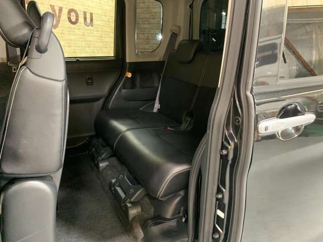 【Color's安心保証】1年保証をご用意しております。保証対象は電球やヒューズ1個からエアコン、エンジンまで広範囲を保証！！買ってからの安心をサポート致します。