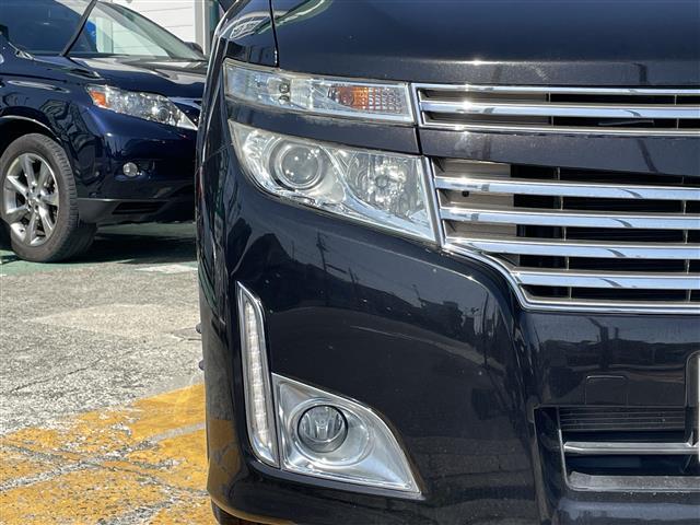 気になる車はすぐにお問い合わせください！画面右側の0066から始まる無料ダイヤルからお問い合わせ下さい！専門スタッフがお車のご質問にお答えいたします！