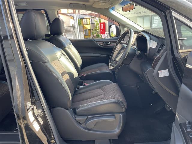 商談ルームにはキッズルームも完備しています☆お子様連れでもゆっくりとお車をお選びいただけます！