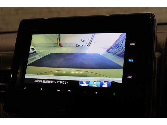駐車が苦手な方も、そうでない方も、大変に便利なバックモニターを搭載しております！