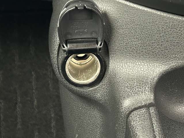 【自宅からお車ご購入！】車の選び方のご相談、購入手続き、ローンのご契約まで、ご自宅にいながらオンラインで完結できます！　詳しくはお電話にてお気軽にご相談ください！