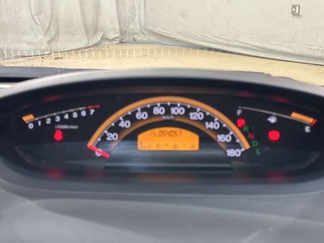 お近くの方はぜひご来店を♪　車検付のお車はご試乗も可能ですので装備や状態をしっかりとご確認頂けます。