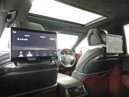 ☆自社のサービス工場（認証工場）も併設しておりますのでメンテナンスから車検までOK！損害保険資格を持つスタッフによるアドバイスもご利用下さい！