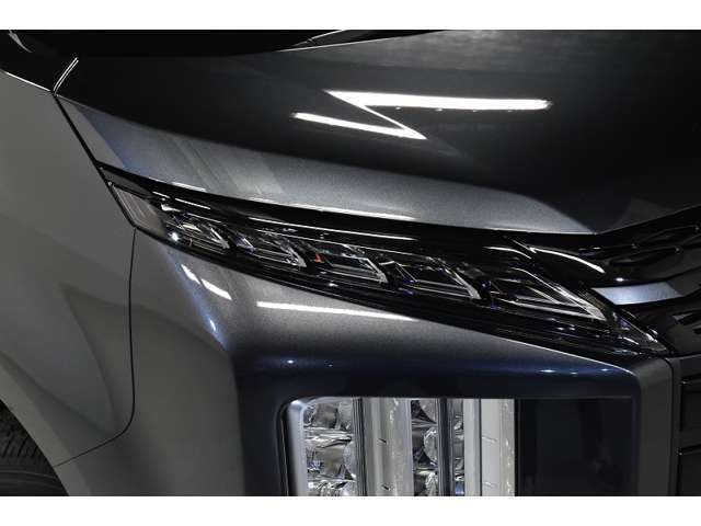 ■マルチLEDヘッドライト★即納台数多数取り揃えております！あなたに気に入っていただけるお車ご提案します☆スタッフ一同ご来店お待ちしております。シーアールエス大阪店06-6852-9000