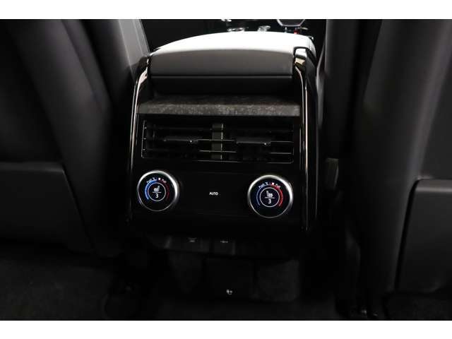 【自動車保険】東京海上日動の代理店です。お客様、お車の万が一に備え担当スタッフがご提案させていただきます。超高額ラフェラーリのご加入実績もあり、ネット保険では対応できない車両保険もご案内可能です。