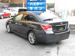 こちらのインプレッサG4はオークション評価5点中4点評価がついている状態の良い車両になります＾＾定休日無しで営業しておりますので、お気軽にお立ち寄り下さい＾＾