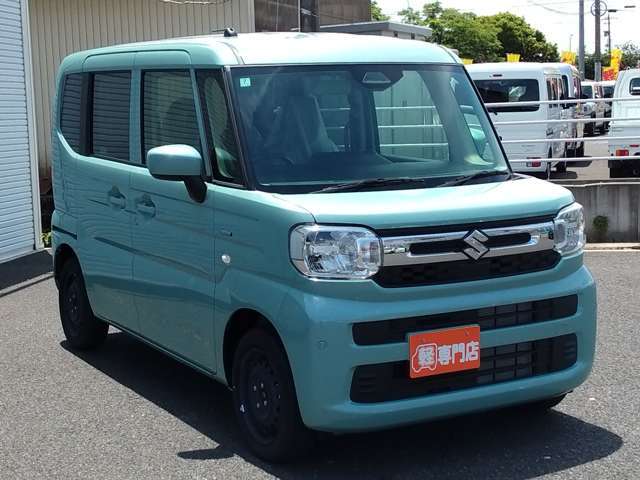 お色はオフブルーになります。