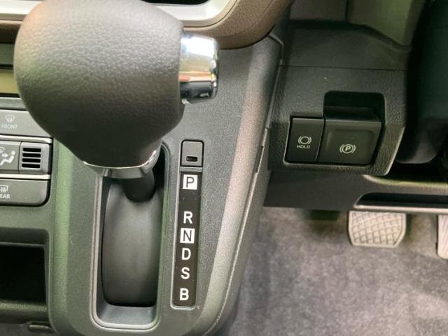 お車に合わせて無料保証以外にも、保証範囲、期間、距離を拡充させた有料保証もご用意しております！中古車の購入が初めてで不安・・・というお客様もご安心ください！
