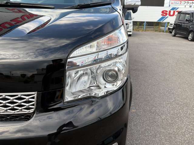 スズキの登録したてのおクルマや、お買い得な中古車など様々な車両を取り扱っております。その他、ご希望のお車をお探しすることも可能です。皆様のご来店を社員一同心よりお待ちしております。