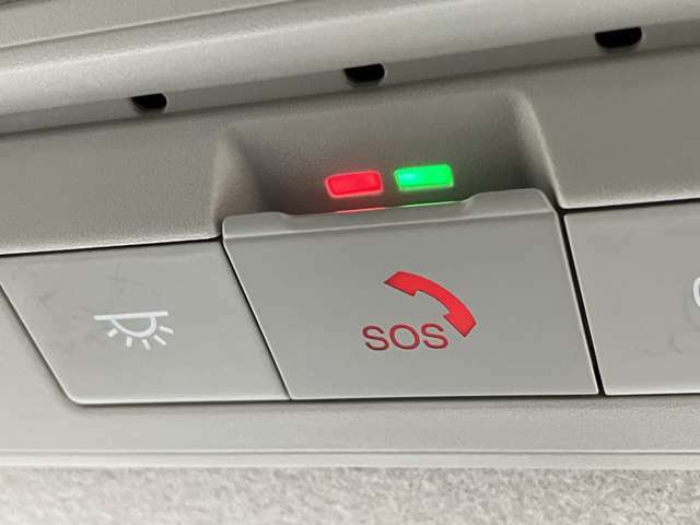 【SOSコール】あおり運転や急なトラブル時にボタン一つでオペレーターに繋がります！もしもの時に安心ですね♪
