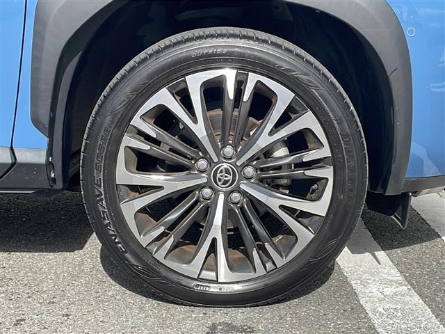 【タイヤ・ホイール】足回りもかっこよく決まってます！社外のアルミやスタッドレスタイヤも取り扱いございます！！ドレスアップもカスタマイズもお任せください！！