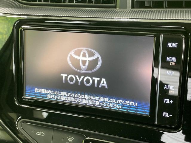 【純正ナビ】人気の純正ナビを装備。オーディオ機能も充実しており、Bluetooth接続すればお持ちのスマホやMP3プレイヤーの音楽を再生可能！毎日の運転がさらに楽しくなります！！