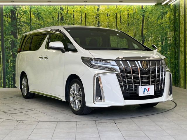 大好評のボディコーティング「弾スプラッシュコート」もご納車までに施工可能。通常のガラスコートと異なる、耐久年数6年の無機質ガラスコーティングが、ボディをキレイな状態に保ってくれます。