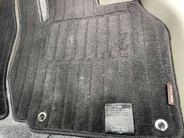 純正フロアマット！！◆気になる車は専用ダイヤルからお問い合わせください！メールでのお問い合わせも可能です！◆試乗可能です！
