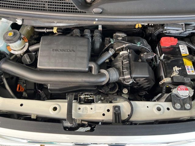 親切・丁寧な専門メカニックスタッフが応対！・車検・点検整備・事故等の修理などアフターサービスも安心。お車のカスタマイズもネクステージのサービススタッフまでご相談ください！