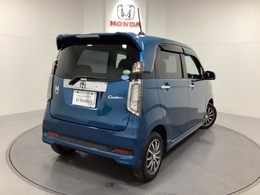 Honda認定中古車 U-Selectは3つの安心をお約束します。　1　Hondaのプロが整備した安心。 2　第三者機関がチェックした安心。　3　購入後もHondaが保証する安心。