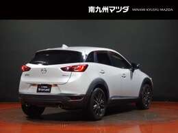 【CX-3】気品ある美しさと先鋭さ」をテーマに、上質さや洗練さを表現したデザインです。