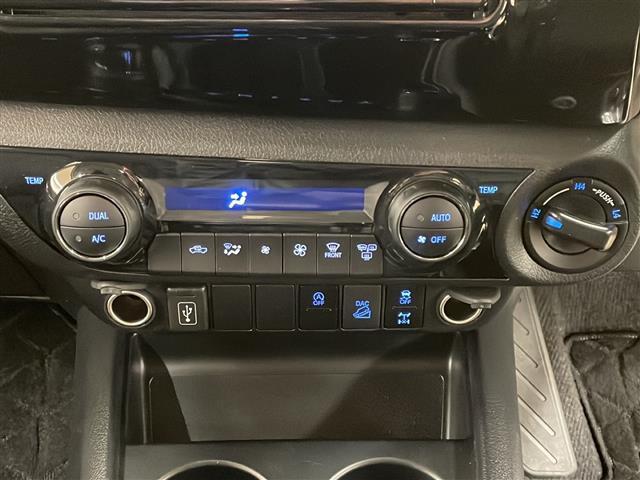 みなさまのお車選びのお手伝いをさせてください！スタッフ一同心よりご来店、お問い合わせをお待ちしております！