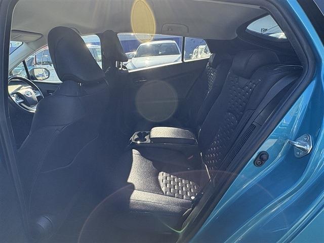 フルセグナビ・Bカメラ・BTオーディオ・ACC・LKA・AHB・LEDライト・シートヒーター・スマキー・ドアバイザー・プライバシーガラス・ETC・USB・本革ステア・ミラーウィンカー・