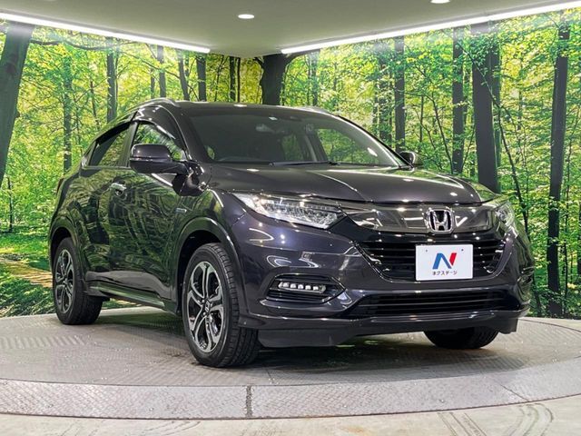 大好評のボディコーティング「弾スプラッシュコート」もご納車までに施工可能。通常のガラスコートと異なる、耐久年数6年の無機質ガラスコーティングが、ボディをキレイな状態に保ってくれます。