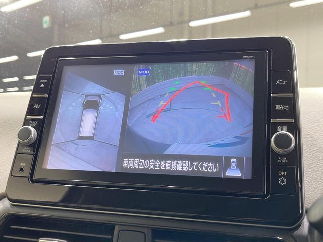 【アラウンドビューモニター】専用のカメラにより、上から見下ろしたような視点で360度クルマの周囲を確認することができます☆死角部分も確認しやすく、狭い場所での切り返しや駐車もスムーズに行えます。