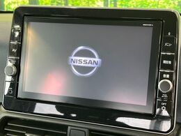 【純正ナビ】人気の純正ナビを装備。オーディオ機能も充実しており、Bluetooth接続すればお持ちのスマホやMP3プレイヤーの音楽を再生可能！毎日の運転がさらに楽しくなります！！