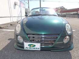 当店は仕入れ40年以上のプロが選んだ上質な中古車を取り揃えております！ぜひ、良質なお車を長くお乗りください。