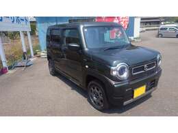 ナビやドライブレコーダ等の電装品の取付やタイヤ・ホイール等交換、汚れ除けのコーティング施工といった追加装備や整備も可能です。商品車の装備が物足りない方はぜひ店員にお声がけください