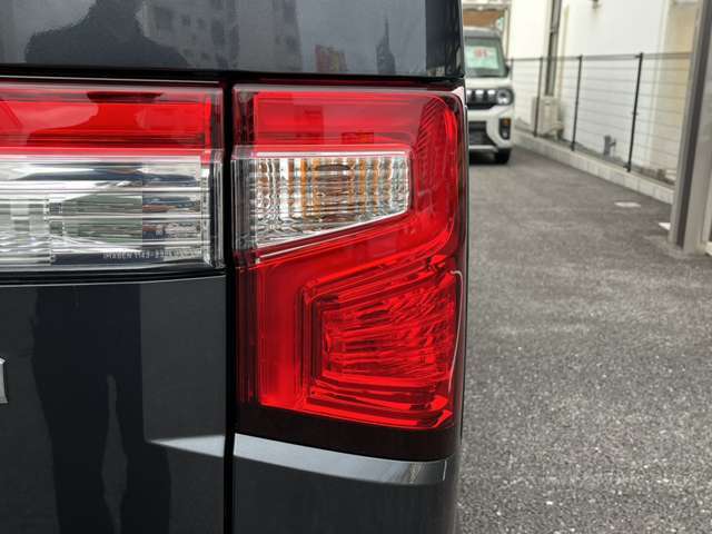 【ライト・ランプ】テールランプです！