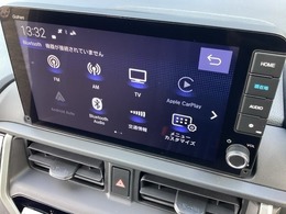 純正9インチナビ♪■フルセグTVやBluetoothで音楽が聴ける！■お手持ちのケータイから音楽を楽しむのにケーブルは抜き差し不要♪CDを入れ替える手間もなくなります！