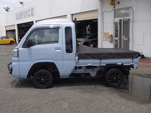 SA3t★4WD★リフトアップ★ガードパイプ鳥居★前後ドラレコ★リクライニングシート★オーバーフェンダー★フロントバンパーガード★キーレス★LEDライト★CD★USB★マッドガード★14インチAW