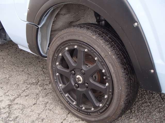 SA3t★4WD★リフトアップ★ガードパイプ鳥居★前後ドラレコ★リクライニングシート★オーバーフェンダー★フロントバンパーガード★キーレス★LEDライト★CD★USB★マッドガード★14インチAW