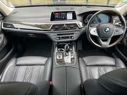 LIBERALA野々市の物件をご覧いただきまして誠にありがとうございます。心ゆくまでおクルマ選びをお楽しみください。