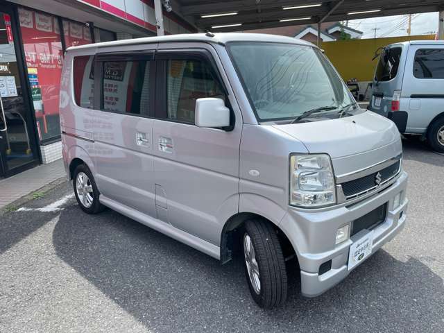 提携認証整備工場完備。車検や点検整備も対応いたします。