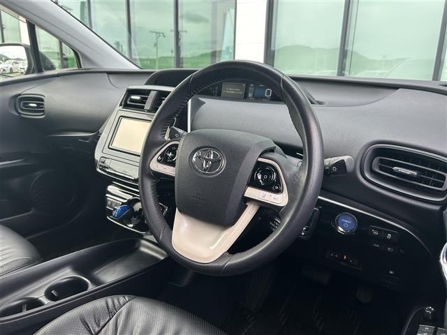 【　ステアリング　】ステアリングはとても綺麗な状態です