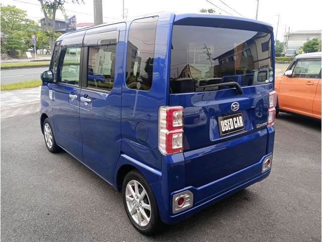 ★全天候型屋内展示場もございます！雨の日でもゆったりお車を見ていただくことが出来ます＾＾下見のご予約はこちらから♪0078-6003-377499