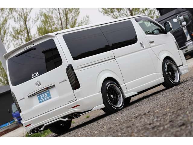 CTGコンプリートデモカー　純正ワイドボディフェイスワンオフ加工取付　レガンスフルエアロ　両側パワースライドドア　パワーバックドア　運助イージークローズドア　純正加工フルチューンヘッドライト