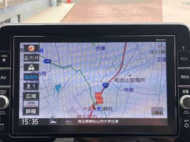 純正メモリーナビ付き！今やナビは必需品と言っても過言ではありませんね！操作性も良く視認性に優れた純正品はオススメです！しかも中古車保証の対象となっておりますので、万が一の故障の際も安心ですね♪
