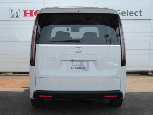三条燕ICから車で3分。良質な中古車を取り揃えてお待ちしております。