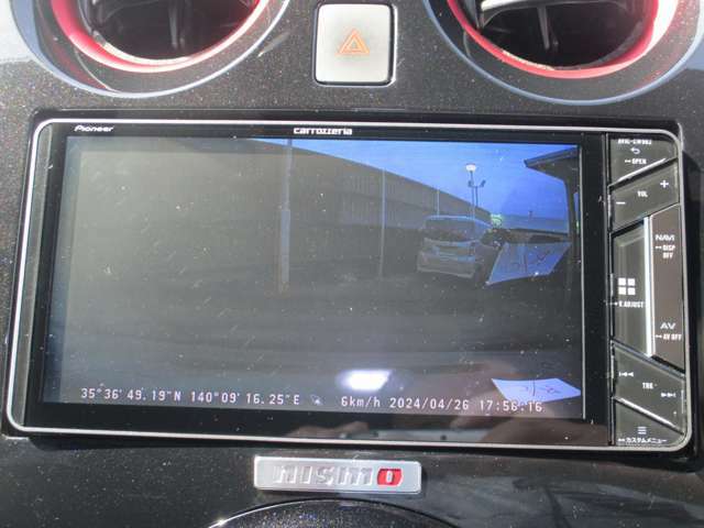 ドライブレコーダーの映像も映ります。