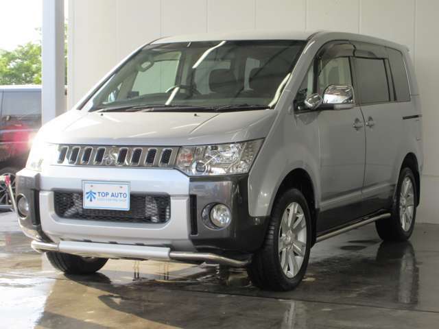埼玉県さいたま市岩槻区にミニバン中古やアメ車旧車・アメ車SUV・アメ車バンなど展示台数在庫250台以上の大型展示場です。ミニバンおすすめ・ミニバン5ナンバーやミニバン燃費など専門店ですのでお任せ下さい