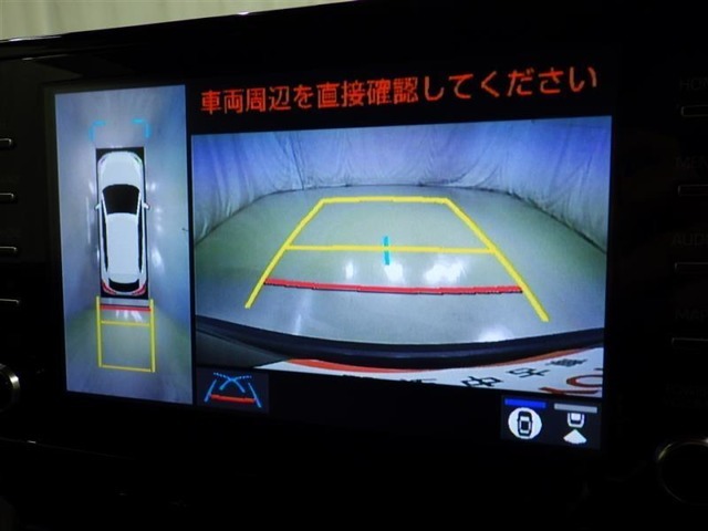 パノラミックビューモニターシステムが付いているので車の上から見た映像が確認できますよ。