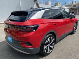 弊社に展示してある車両はすべてフォルクスワーゲン認定中古車でございます。