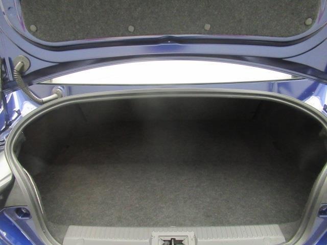 トランクルームも広々！多くの荷物を載せていただけます