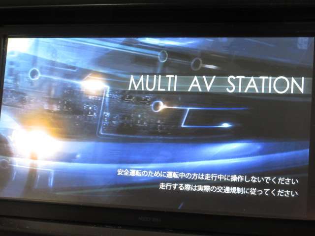 お出掛け嬉しい、純正SDナビ（地デジTV）付です♪