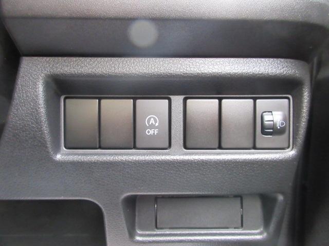 アイドリングストップ機能付なので低燃費で経済的です♪お財布にも優しいお車です♪